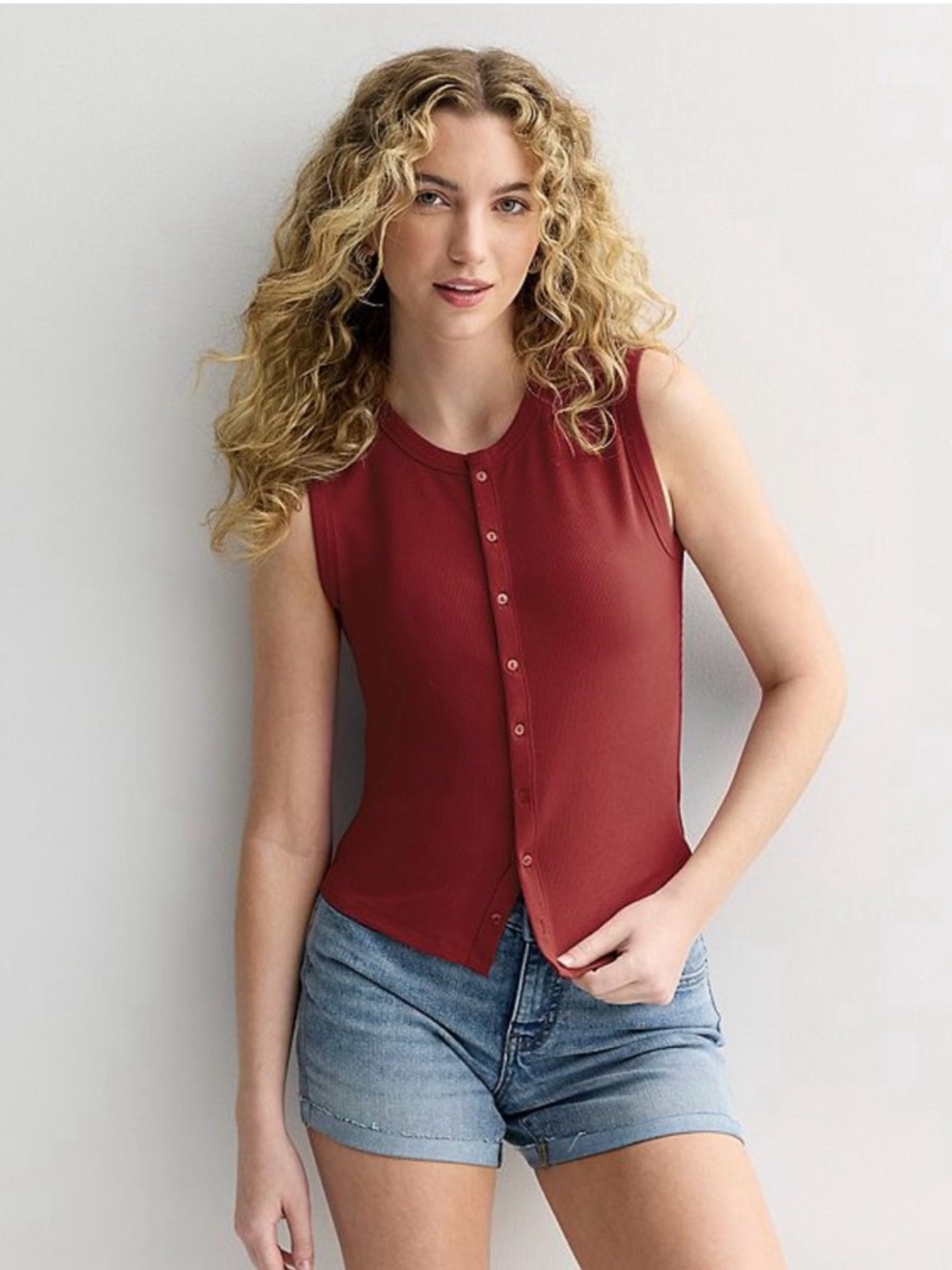 NWT Pink Republic Juniors’ Crewneck Button-Up Tank Top